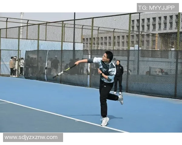 南京网球队荣登全国网球配合排行榜第六名展现团队实力与潜力